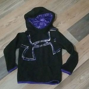 Girls Under Armour hoodie